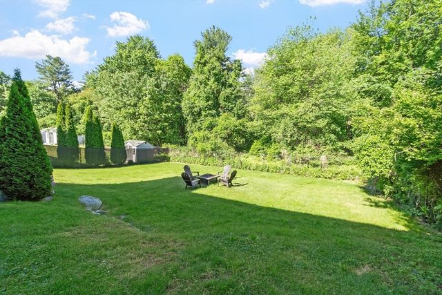 104 Freda Lane, Lowell, MA 01854