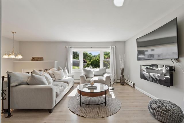 104 Freda Lane, Lowell, MA 01854