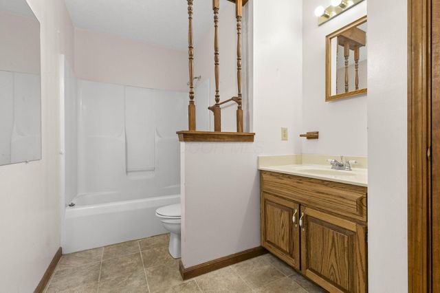 3621 S Bank Road NE, Millersport, OH 43046