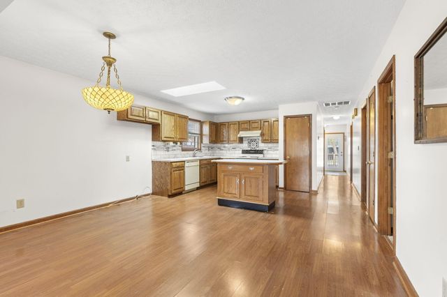 3621 S Bank Road NE, Millersport, OH 43046