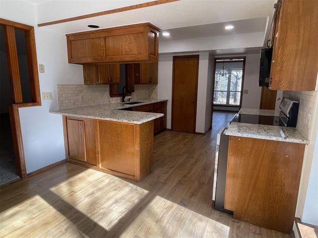 1201 Rolling Hills Drive, Harrah, OK 73045