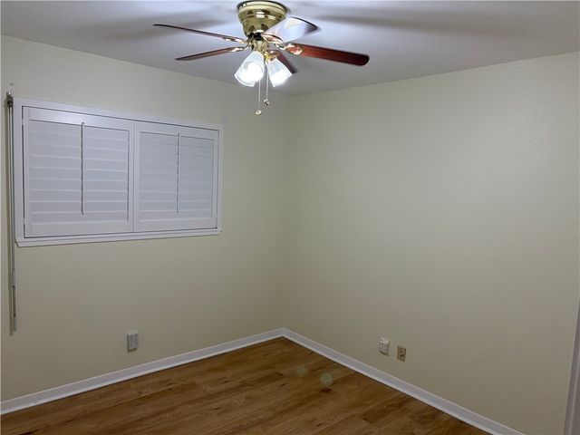 4433 Hickey Dr, Corpus Christi, TX 78413
