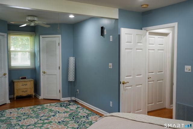 18 Clifton Street, Old Lyme, CT 06371