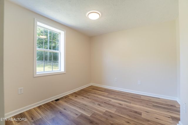 3416 Riverview Drive, Knoxville, TN 37914