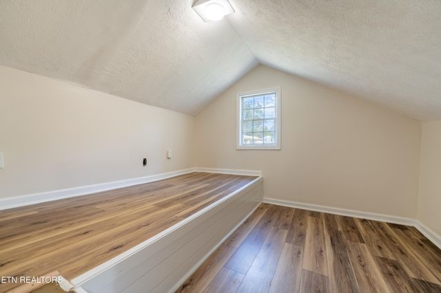 3416 Riverview Drive, Knoxville, TN 37914