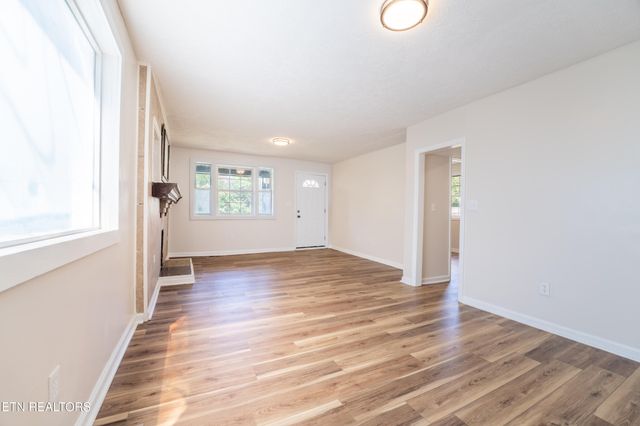 3416 Riverview Drive, Knoxville, TN 37914