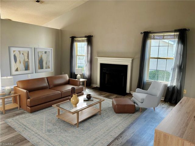 702 Oakmont Circle, Archdale, NC 27263