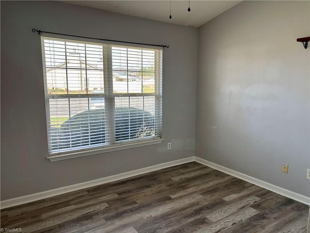 702 Oakmont Circle, Archdale, NC 27263