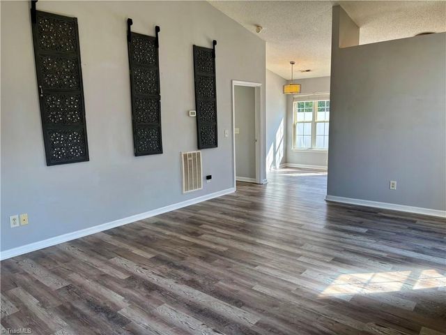 702 Oakmont Circle, Archdale, NC 27263