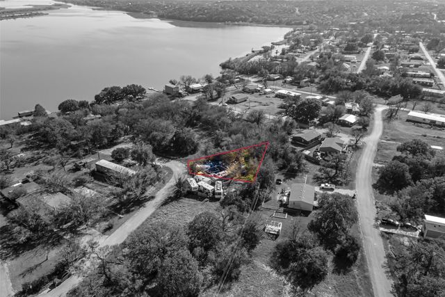 5704 Highland Court, Granbury, TX 76048