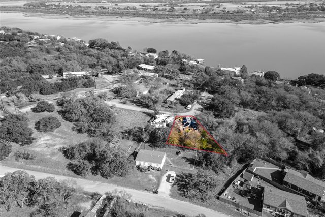 5704 Highland Court, Granbury, TX 76048