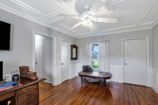 200 E 8th Street, Kaufman, TX 75142