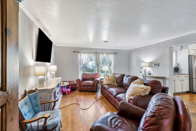 200 E 8th Street, Kaufman, TX 75142