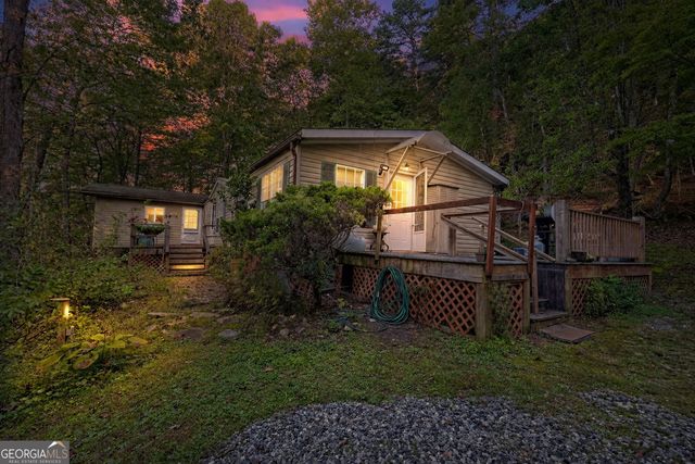 11 Copperhead Lane, Clayton, GA 30525