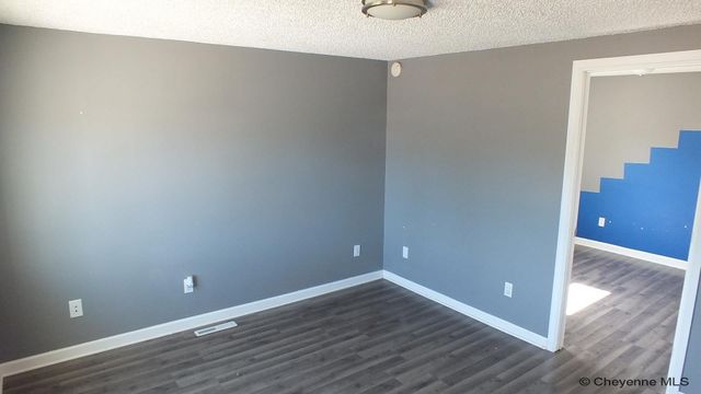 2322 E 11TH ST, Cheyenne, WY 82001