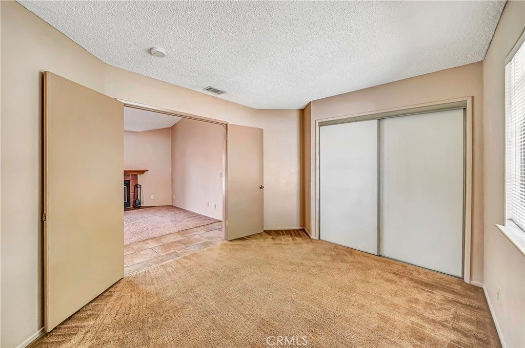 Image 13 of property listing at 4930 Golden Eagle, Palmdale, CA 93552