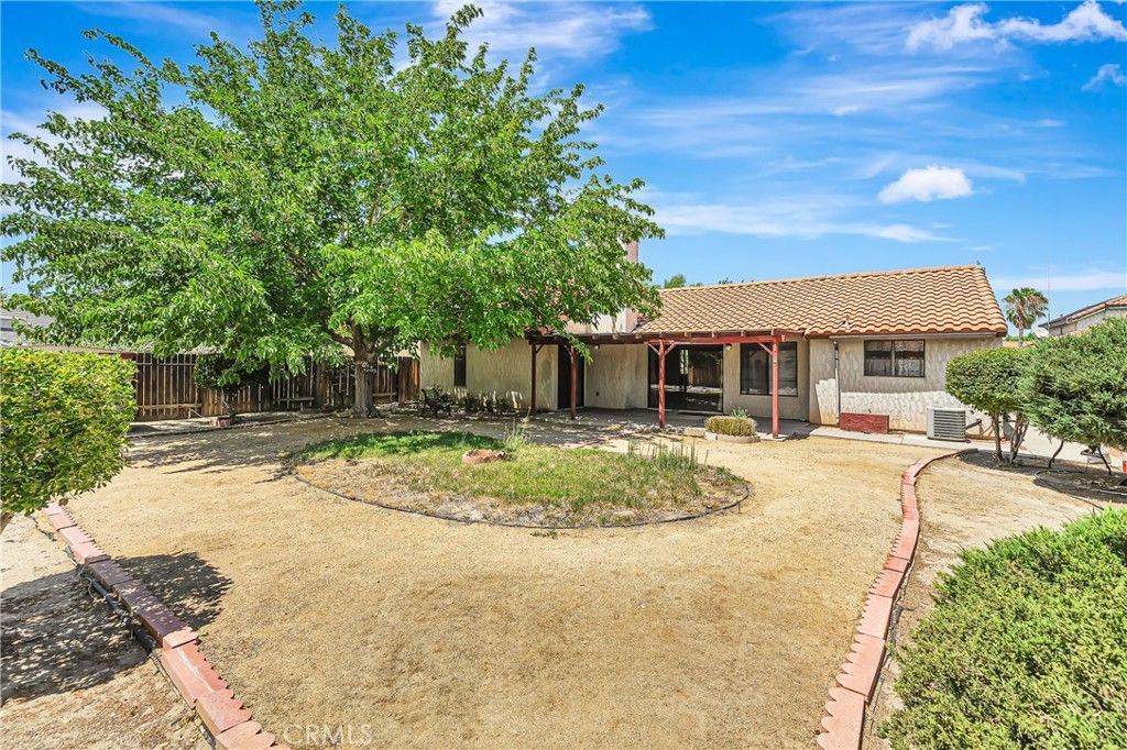 Image 35 of property listing at 4930 Golden Eagle, Palmdale, CA 93552