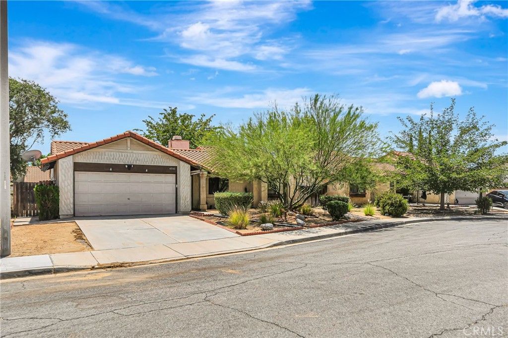 Image 43 of property listing at 4930 Golden Eagle, Palmdale, CA 93552