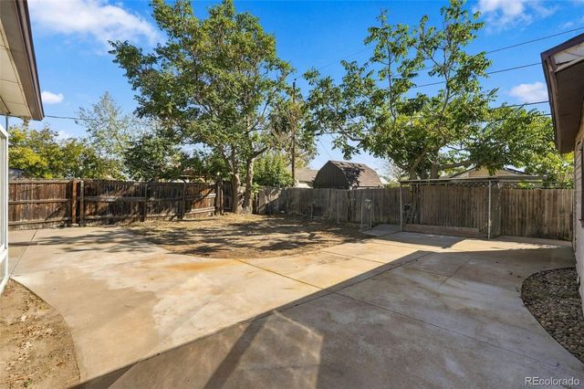 6160 E 60th Place, Commerce City, CO 80022