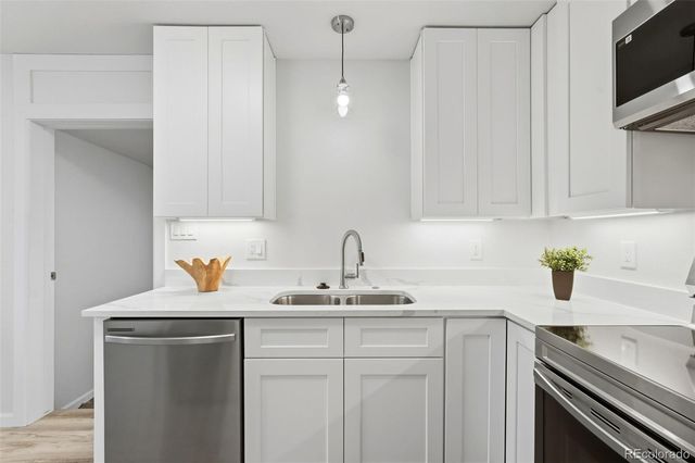 6160 E 60th Place, Commerce City, CO 80022