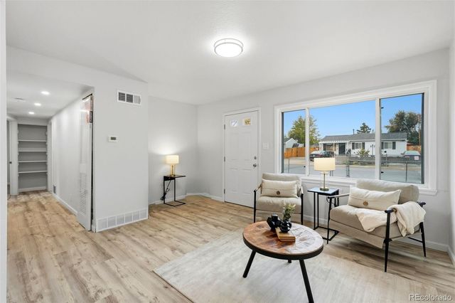 6160 E 60th Place, Commerce City, CO 80022