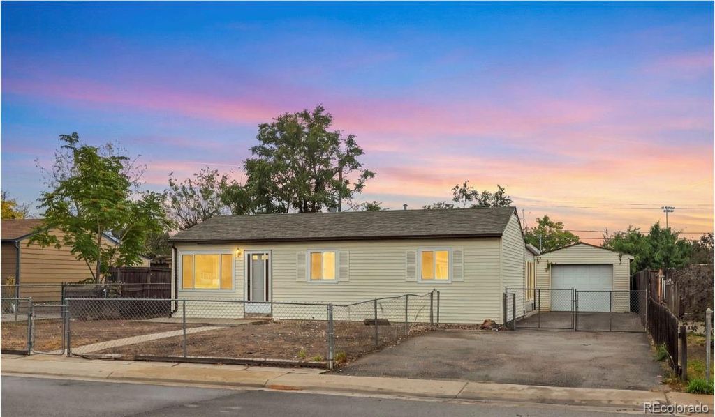 6160 E 60th Place, Commerce City, CO 80022