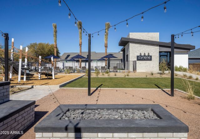 9117 N 181st Avenue 99, Waddell, AZ 85355