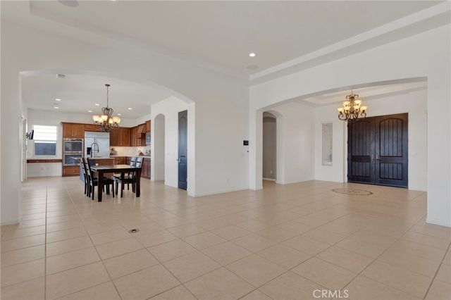 19204 Monterey Street, Apple Valley, CA 92308