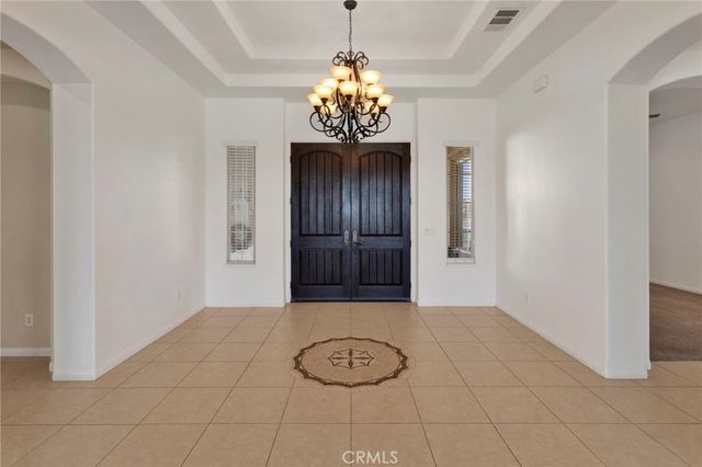 19204 Monterey Street, Apple Valley, CA 92308