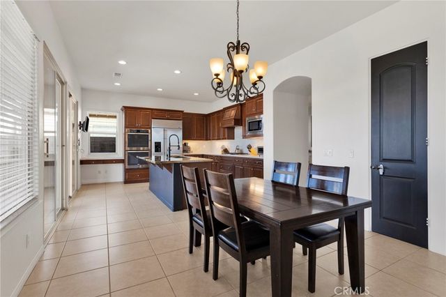 19204 Monterey Street, Apple Valley, CA 92308