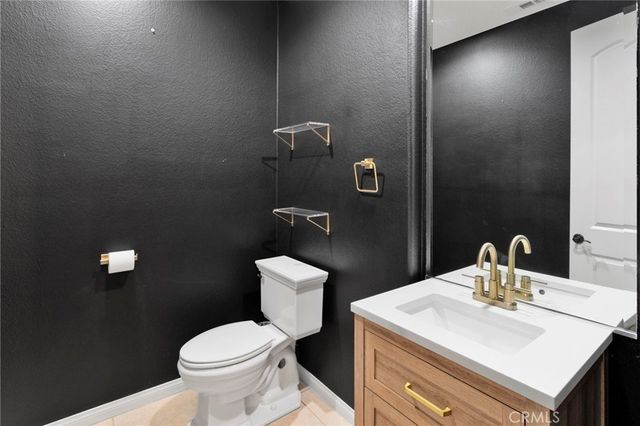 19204 Monterey Street, Apple Valley, CA 92308