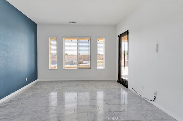 19204 Monterey Street, Apple Valley, CA 92308