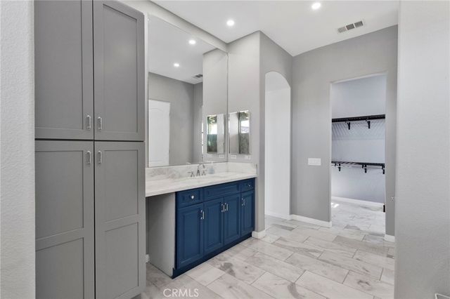 19204 Monterey Street, Apple Valley, CA 92308