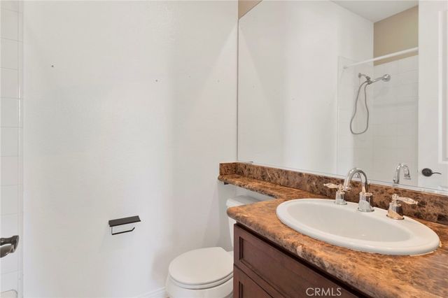 19204 Monterey Street, Apple Valley, CA 92308
