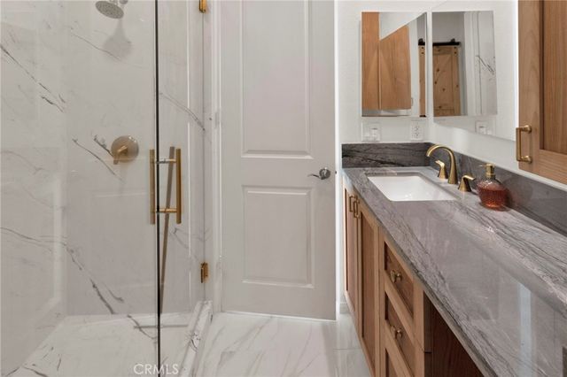 19204 Monterey Street, Apple Valley, CA 92308