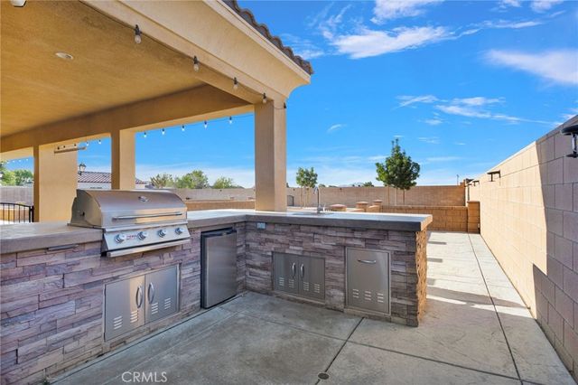 19204 Monterey Street, Apple Valley, CA 92308
