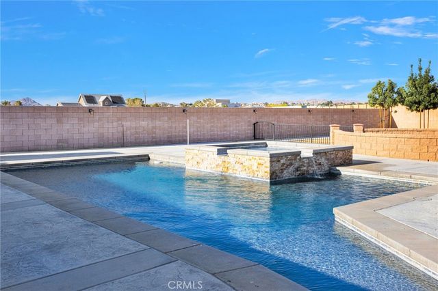 19204 Monterey Street, Apple Valley, CA 92308