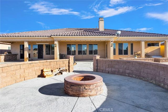19204 Monterey Street, Apple Valley, CA 92308