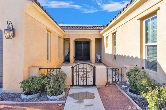 19204 Monterey Street, Apple Valley, CA 92308
