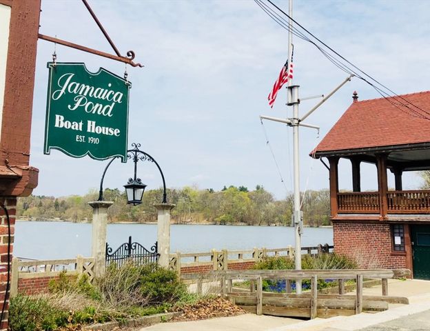 24-26 Moraine Street 24, Boston, MA 02130