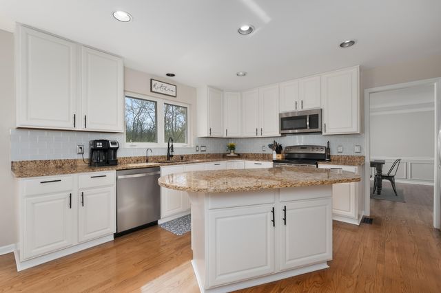 516 Wessex Lane, Walton, KY 41094
