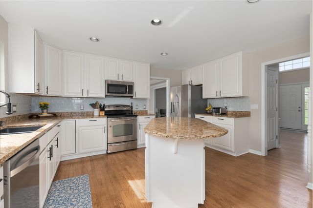 516 Wessex Lane, Walton, KY 41094