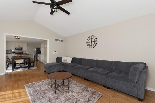 516 Wessex Lane, Walton, KY 41094