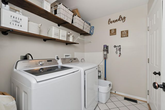 516 Wessex Lane, Walton, KY 41094