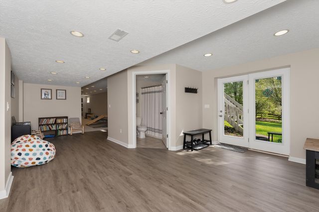 516 Wessex Lane, Walton, KY 41094