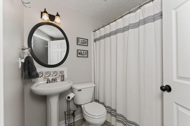 516 Wessex Lane, Walton, KY 41094