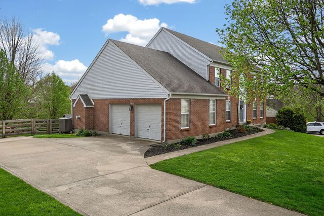 516 Wessex Lane, Walton, KY 41094