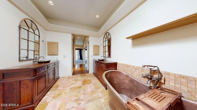 8100 E CAMELBACK Road 39, Scottsdale, AZ 85251