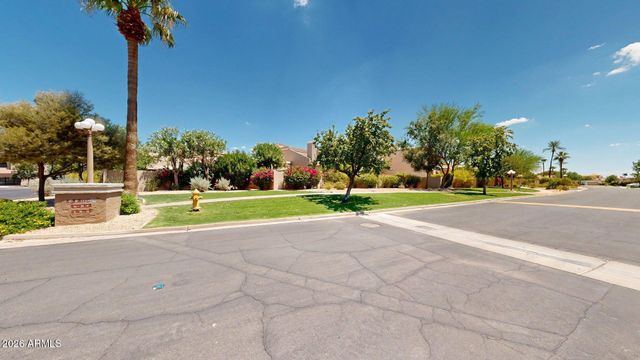 8100 E CAMELBACK Road 39, Scottsdale, AZ 85251