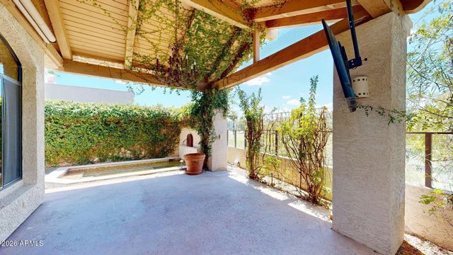 8100 E CAMELBACK Road 39, Scottsdale, AZ 85251